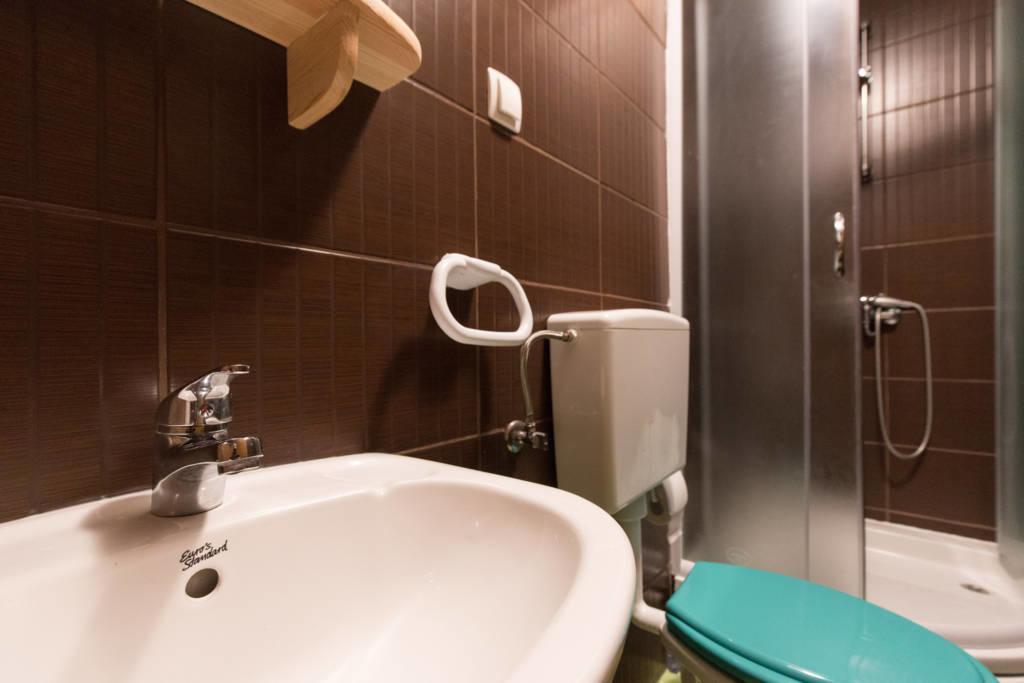 Hostel Kvarner- Private Rooms & Dorms Rijeka Exterior photo